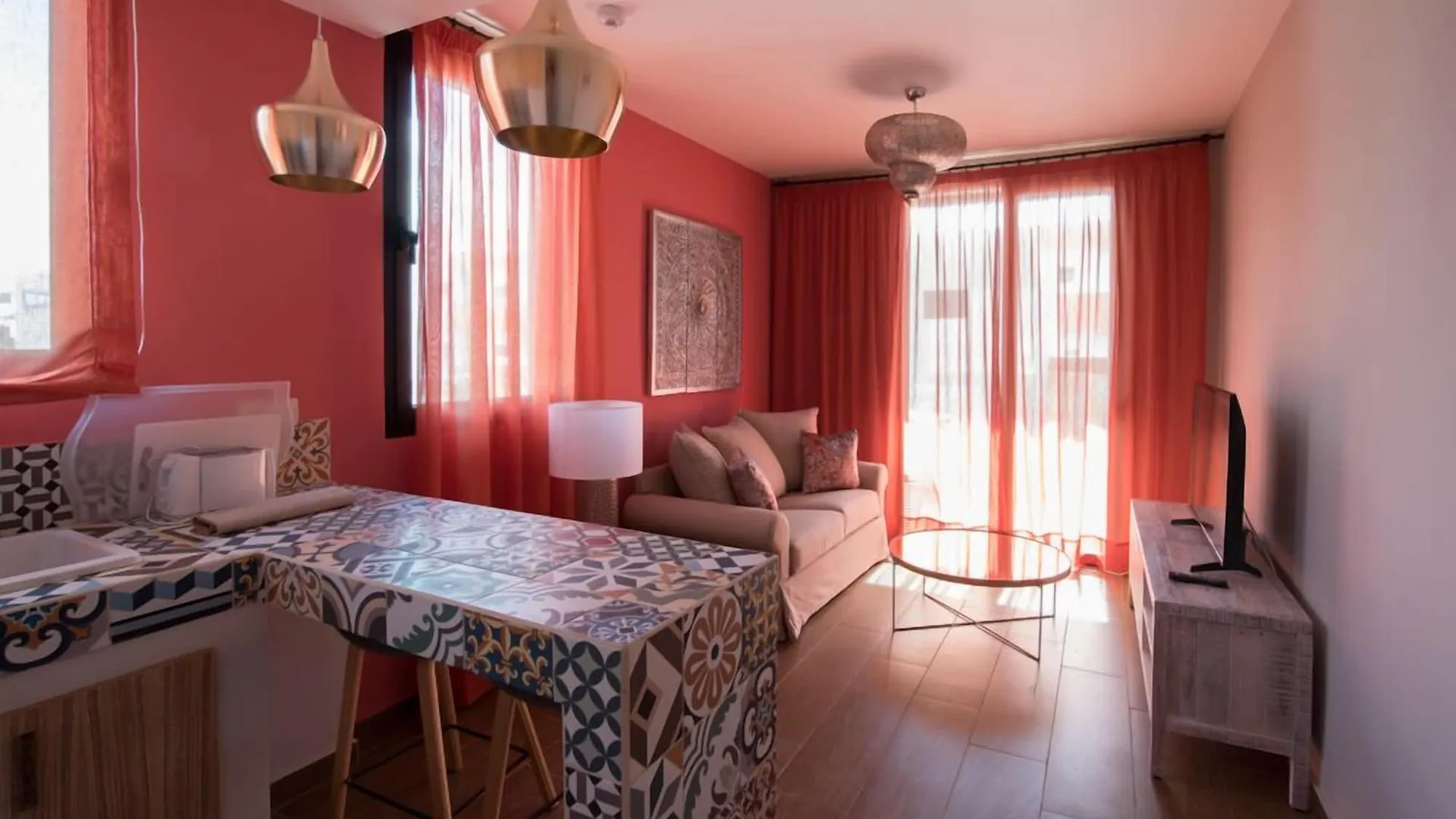 Alhambra Boutique Apartments Playa del Ingles  3*, Playa del Ingles (Gran Canaria)